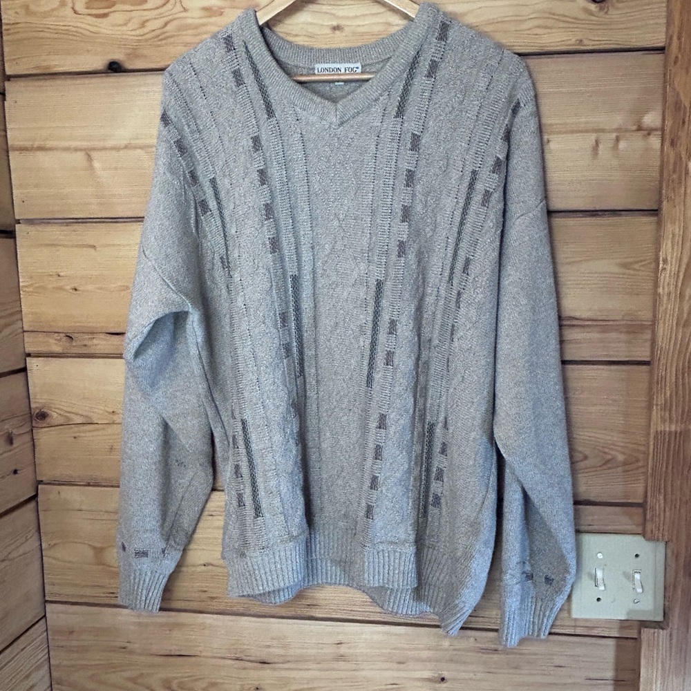 London Fog Mens XL V-Neck Sweater Tan Textured Cable Knit Geometric Vintage Coog